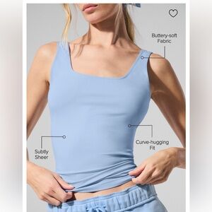 ALO sheer glow seashell blue tank S